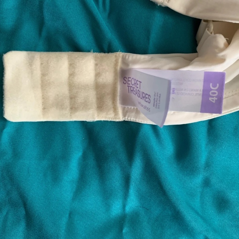 Bra - Picture 2 of 2